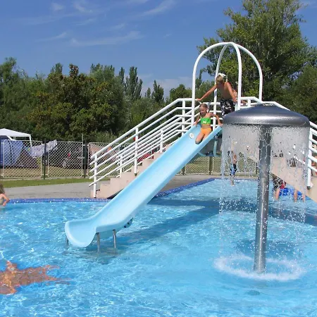 Camping Naturexpert Mobilhazak-fuered
