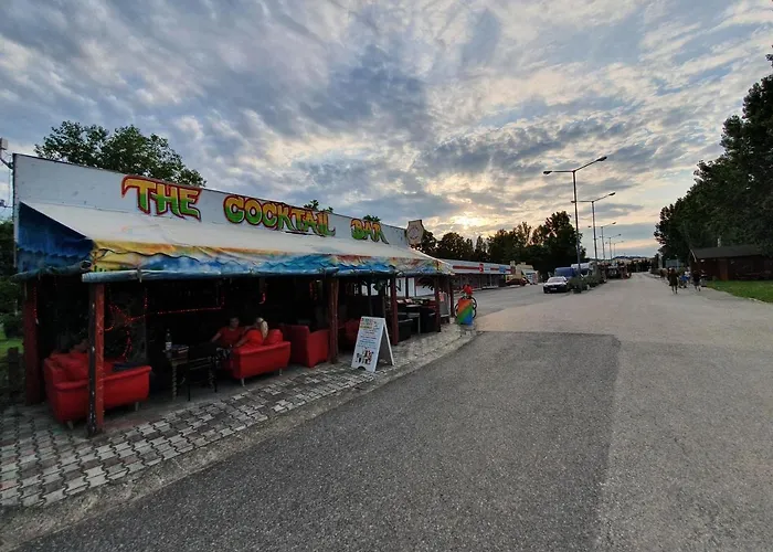 Kemp Naturexpert Mobilhazak-fuered